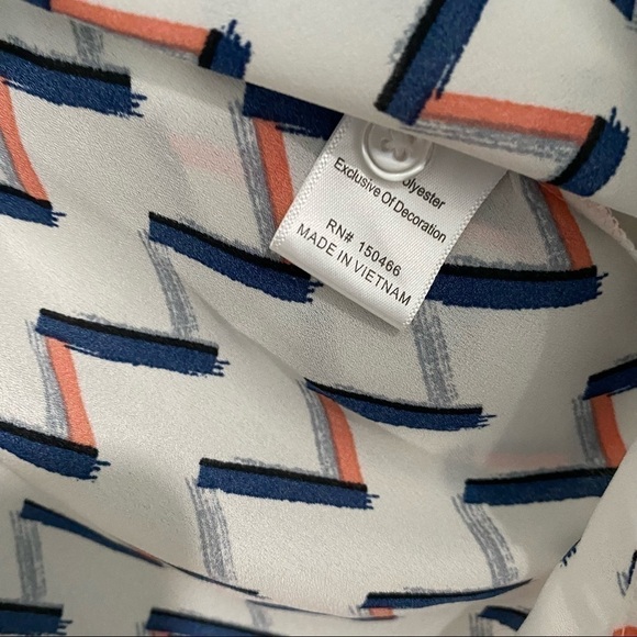 Stitch Fix 41 Hawthorn Carlona Crochet Detail Top, New with Tags - Picture 4 of 5